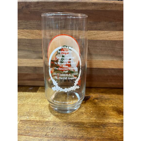 Set of 4 Vintage Santa Coca-Cola Glasses - Picture 13 of 16